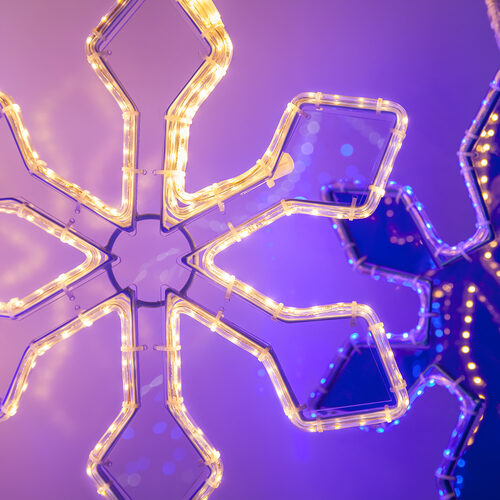 16" 6 Point Snowflake with Clear Acrylic Center, Warm White Lights