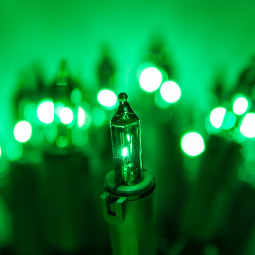 50 Viviluxe TM Green Christmas Mini Lights, Green Wire, 5.5" Spacing