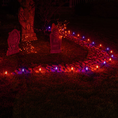 C7 Orange / Purple Smooth OptiCore Halloween Pathway Lights, 50 Lights, 5 Inch PathPRO TM Stakes, 50'